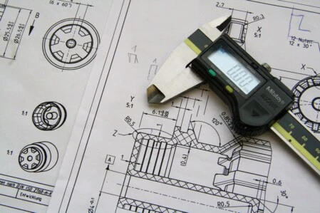 Scoprite il nostro servizio tecnico diretto, tramandato dal papà Orazio a Manolo Patanè, che con entusiasmo e formazione continua offre professionalità ai nostri clienti storici e nuovi. Siamo orgogliosi di offrire un'esperienza tecnica di alta qualità, con attenzione ai dettagli e cura costante per i vostri macchinari. Affidatevi al nostro team esperto e appassionato per garantire la massima soddisfazione dei clienti.